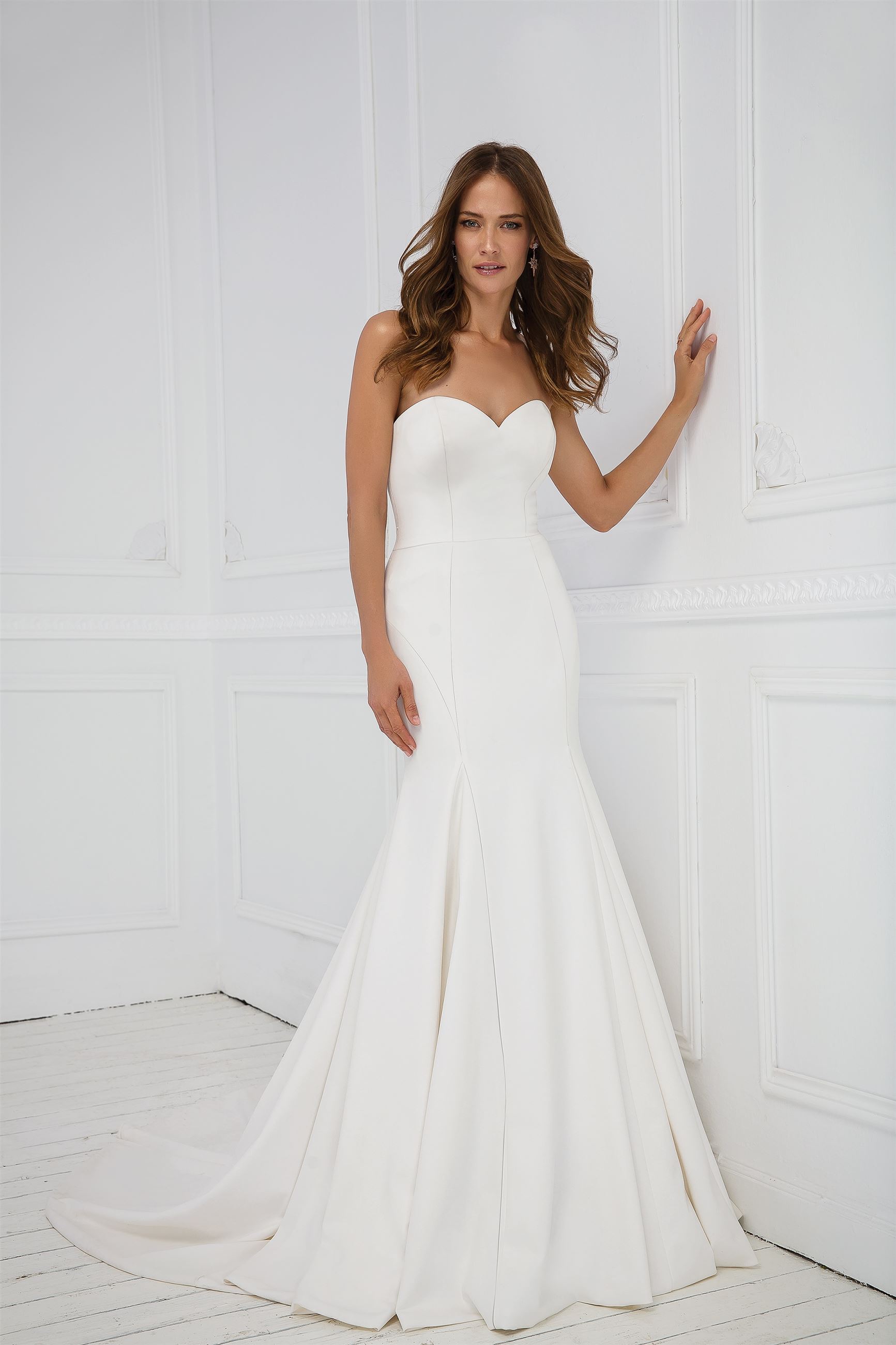 Bride in a strapless dress