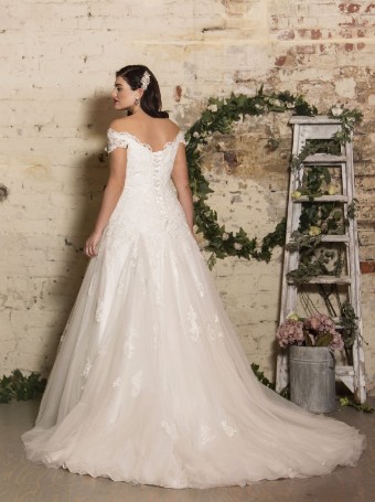 True Bride Style No. TC-W305 #1 thumbnail