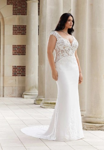 Morilee Style No. 3343 Evie Was: €2195 | Now Only: €1095 #0 default thumbnail