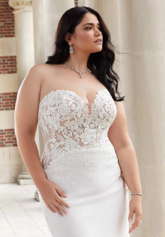 Morilee Style No. 3343 Evie Was: €2195 | Now Only: €1095 #1 thumbnail