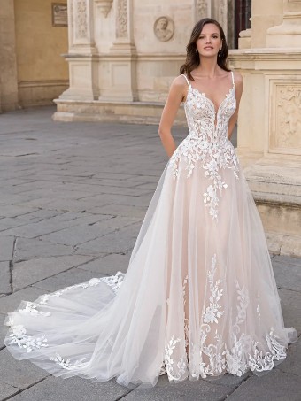 Étoile Style No. Fayette Was: €2395 | Now Only: €1395 #0 default thumbnail