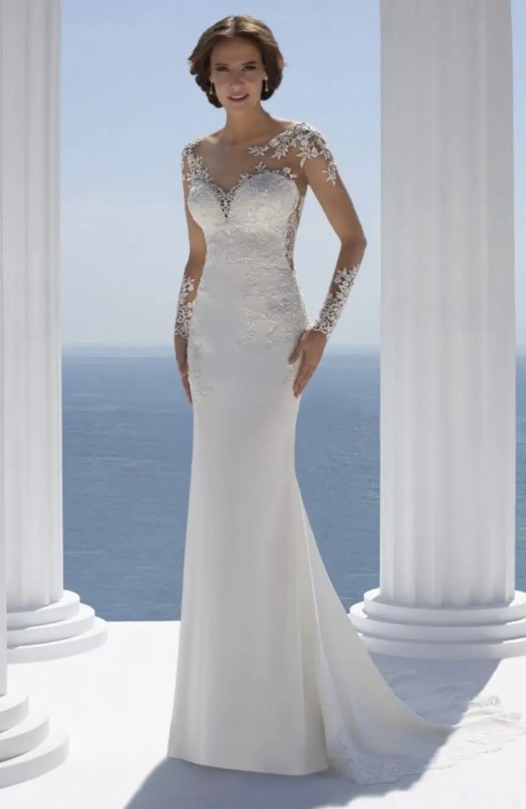 Mark Lesley Style No. 7330 Was: €1850 | Now Only: €1200 Default Thumbnail Image