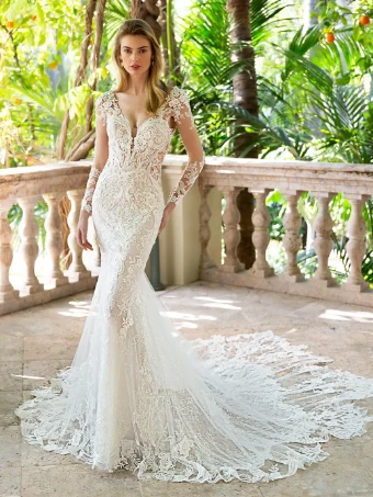 Enzoani Style No. Rosalie Was: €4165 | Now Only: €1250 #0 Ivory/Beige/Nude thumbnail