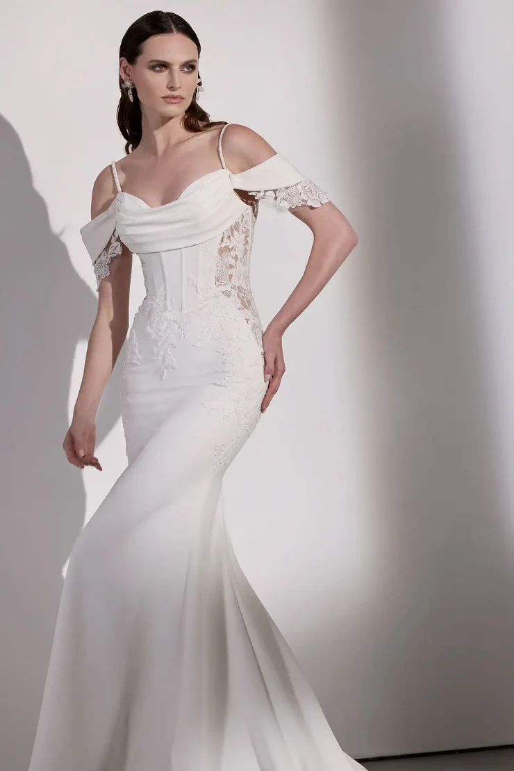 Avenue by Josephine Scott Style No. Hudson Default Thumbnail Image