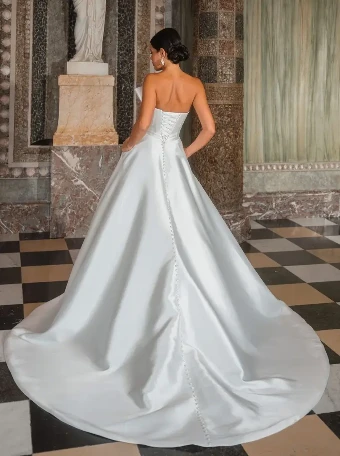 Diane Legrand Style No. 50912 #1 thumbnail